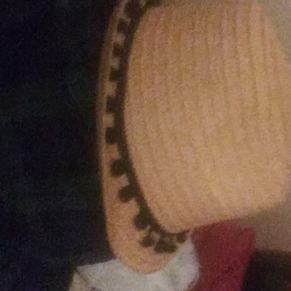 Clothes - Picture 1 of 1